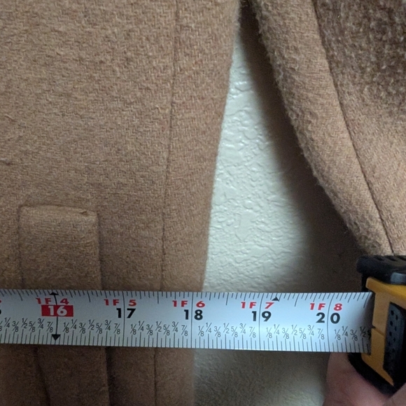 J. Crew Cocoon Coat Stand Collar‎ Wool Blend Minimalist Style Taupe Size 2 - Picture 4 of 5